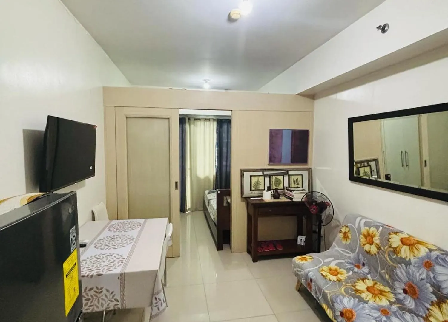 Apartment Sea Residence By Lyzel Flores Manila