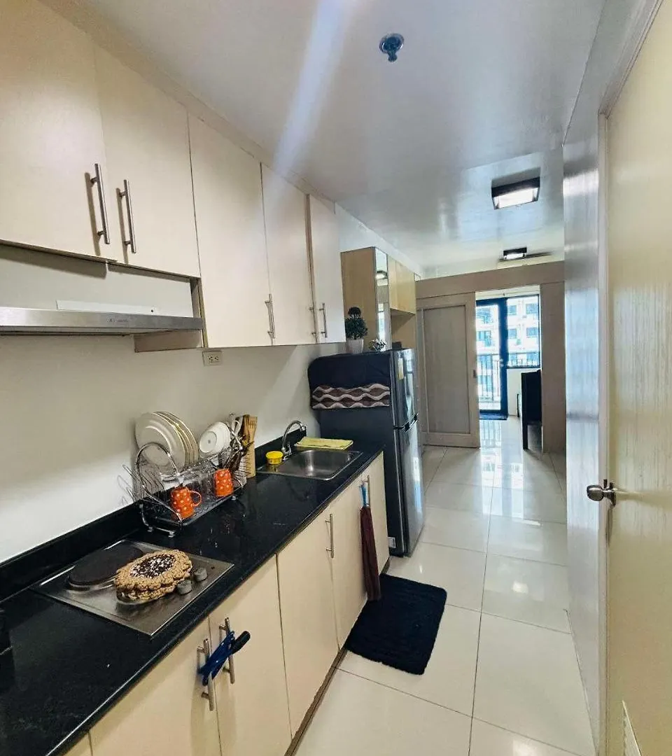 Sea Residence By Lyzel Flores Manila 0*,  Philippines