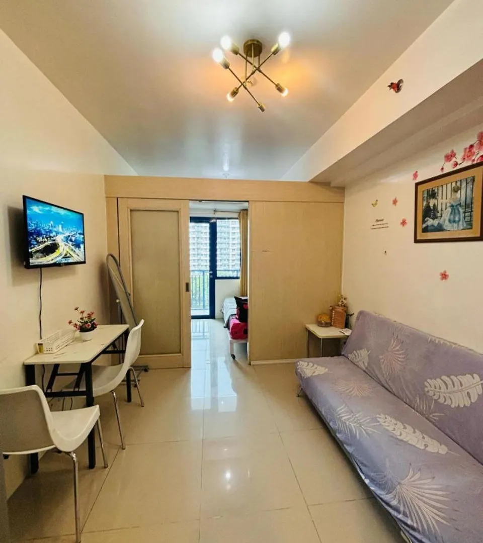 Sea Residence By Lyzel Flores Manila 0*,